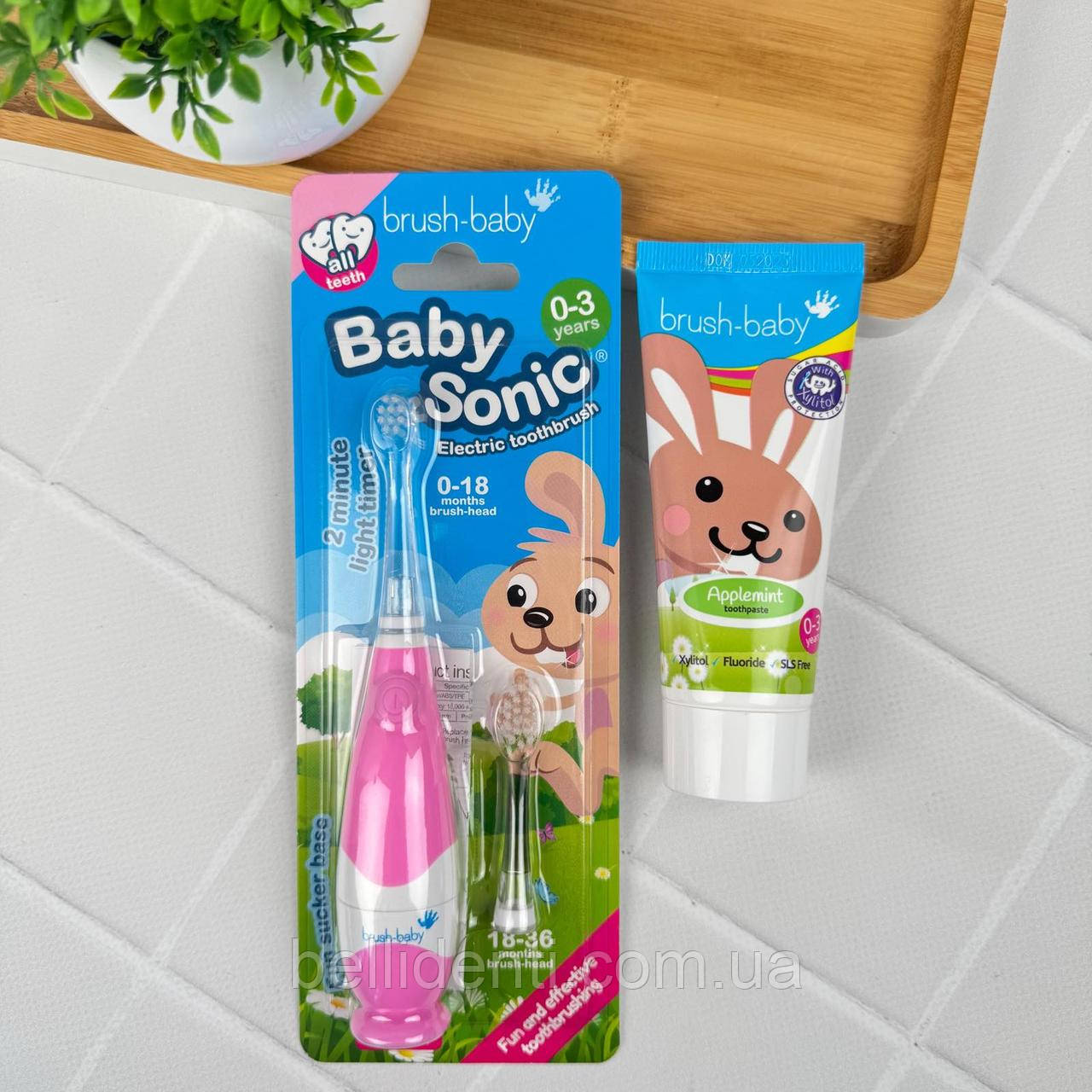 Набір Brush-Baby BabySonic від 0 до 3 років (паста 50 мл зайчик+рожева щітка), фото 1