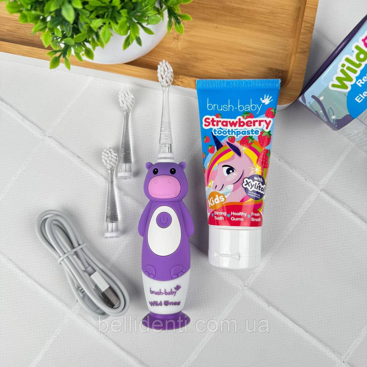 Набір від 3 до 10 років (щітка Brush Baby WildOnes Sonic, бегемот і  паста Brush-Baby 50 мл, єдиноріжка)