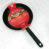 Сковорода зручна для приготування MAGIO, Сковорода для приготування на будь-якій плиті YA-68, фото 5