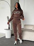 Утеплений спортивний жіночий костюм з начосом темно-сірого кольору "Romantic Material", фото 10