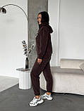Утеплений спортивний жіночий костюм з начосом темно-коричневого кольору "Romantic Material", фото 6