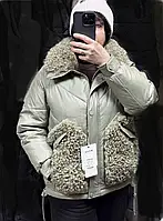 Куртка жіноча зимова коротка з хутром баранчик