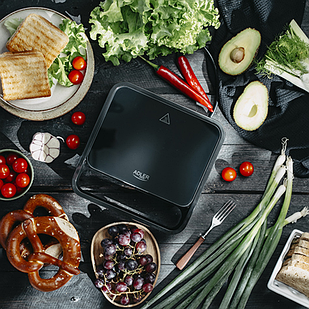 Сендвічниця 2 в 1 Adler AD 3070 black