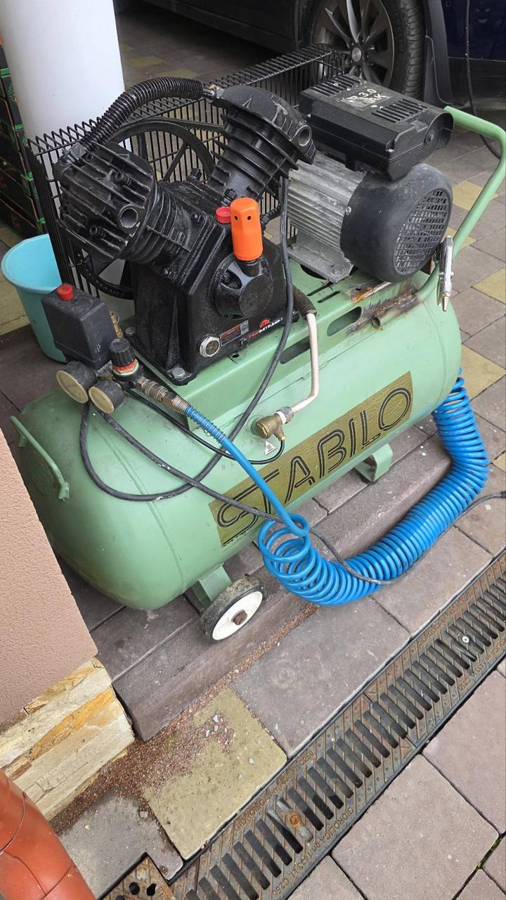 Компрессор  Stabilo на 220 вольт до 10 бар 2,2кв 100 л   двох цiлiндр, фото 1