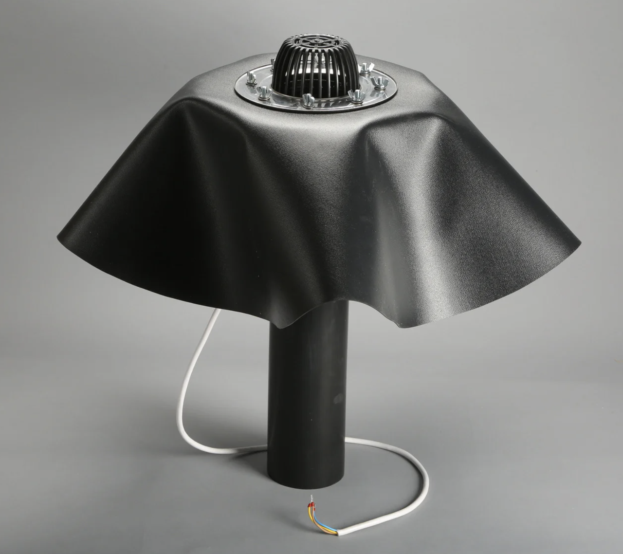 Лійка покрівельна з фартухом і системою нагрівання DN 110, патрубок 100 мм, фото 1