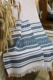 Тканий рушник з блакитною вишивкою (2,40 м.*0,36 м.)