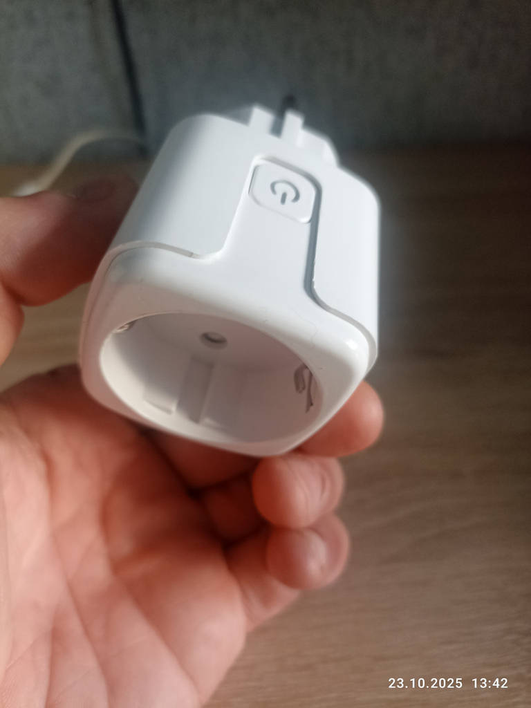 Розумна розетка Tuya 20А: Wi-Fi розетка з моніторингом енергії для розумного будинку з вимірюванням смарт-розетка - фото покупців 1