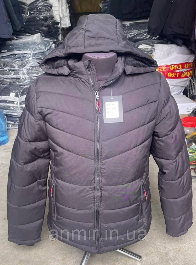 Чоловіча куртка єврозима пряма стьобана з капюшоном норма 48-56, колір чорний