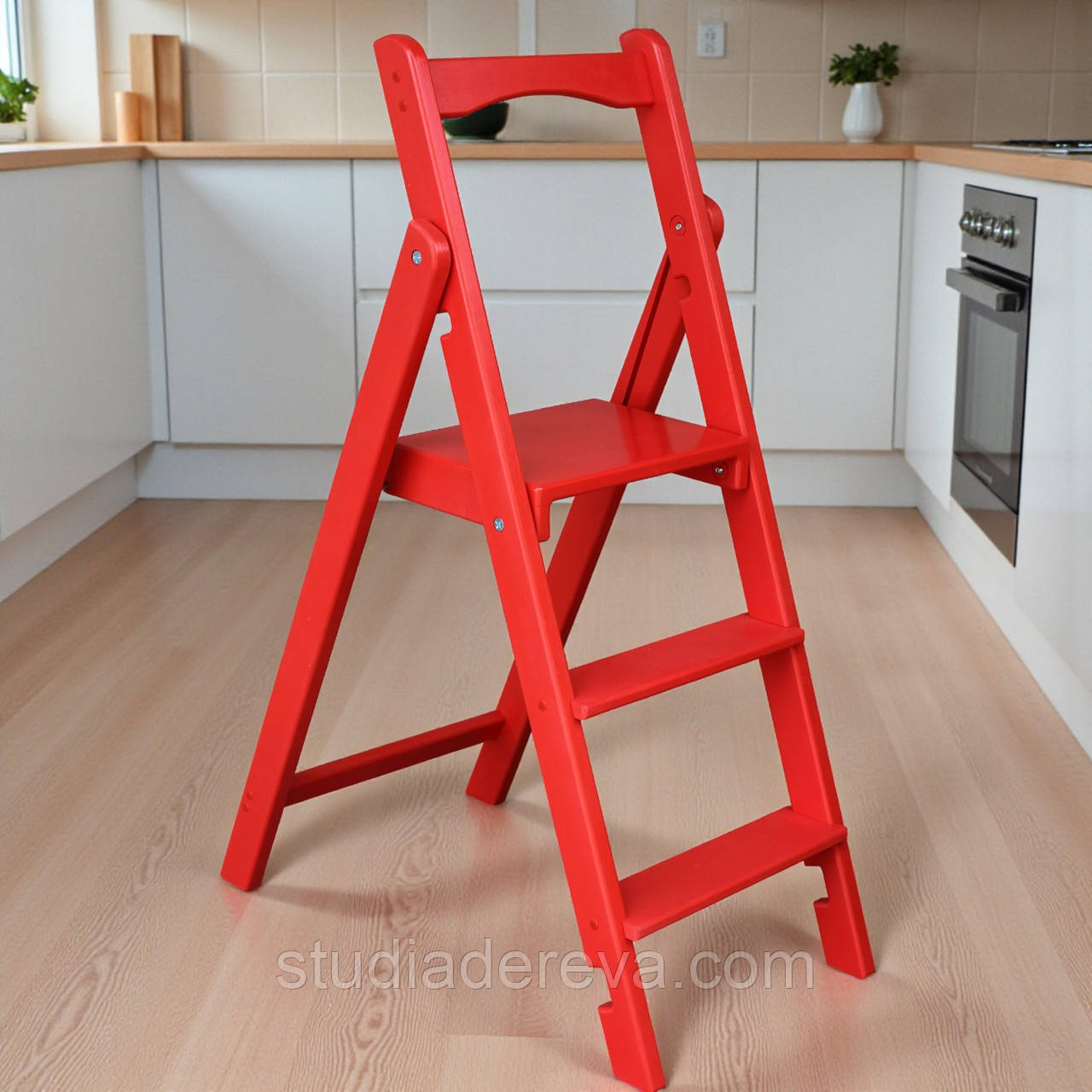 Розкладна дерев'яна драбина Скіні на 3 сходинки  з дерева Вільха червона, фото 1