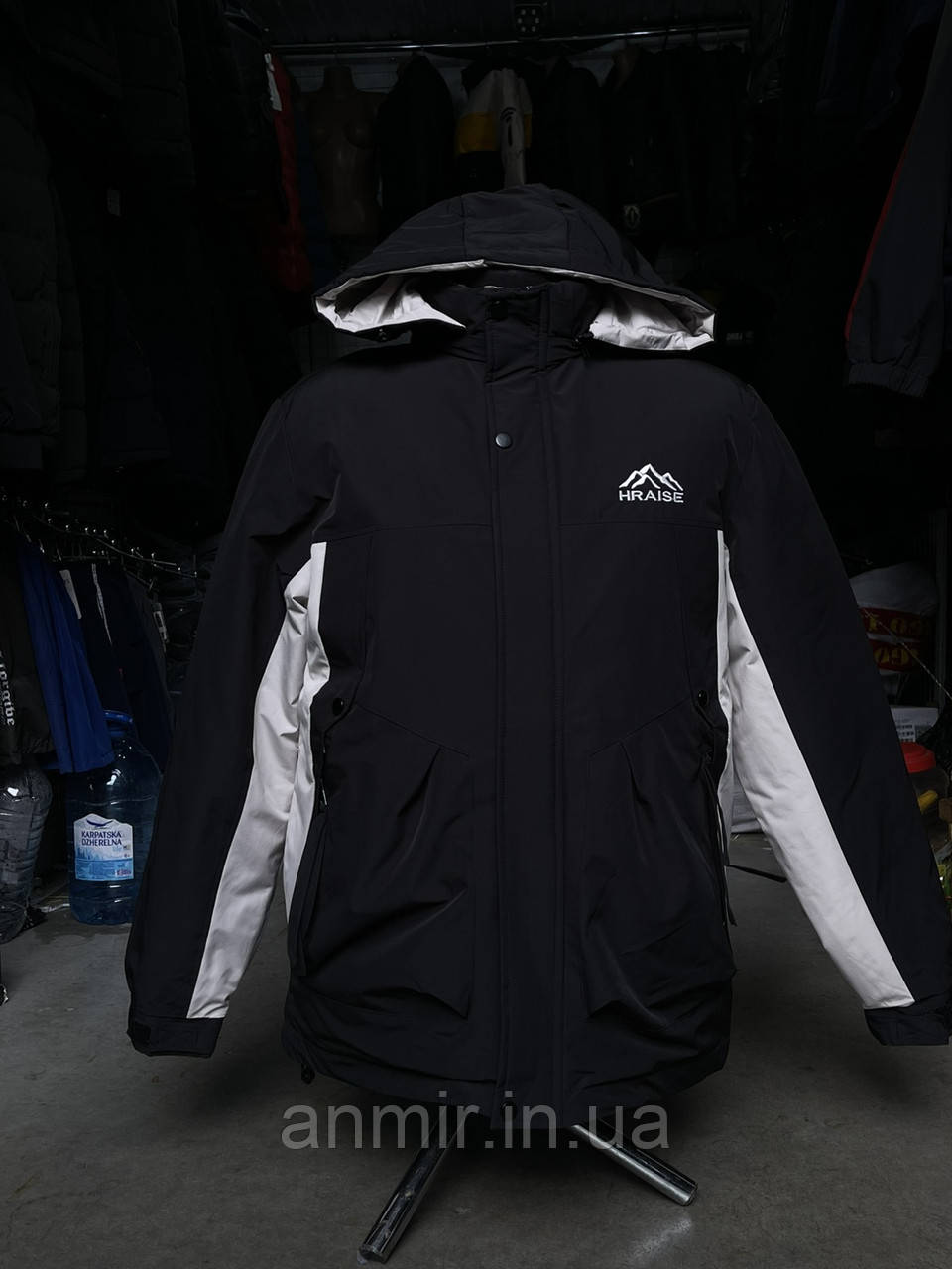 Куртка єврозима чоловіча пряма з капюшоном ЛОГОТИП норма 48-56, чорна з молочним