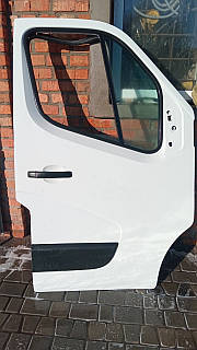 Двері передні праві б/у RENAULT MASTER 3  OPEL MOVANO B NISSAN NV400 2010-