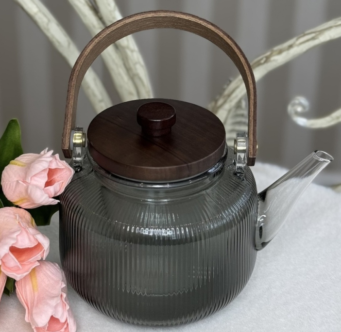 🧡Заварювальний чайник з жароміцного скла 900 мл, дерев'яна ручка та кришка, Чорний, фото 1