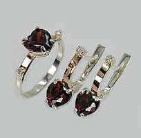 Срібний гарнітур із золотими напайками