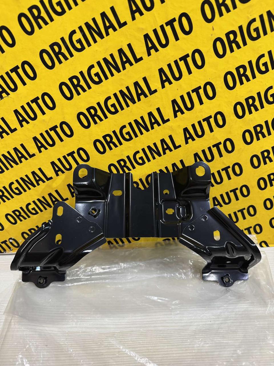 Кронштейн замка капота Mazda 3 19-, BCJH5215Y, фото 1