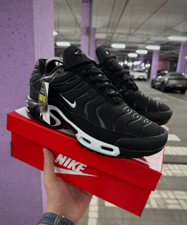 ТЕРМО кросівки Nike Air Max Tn Plus Black чорно-білі чоловічі зимові Найк Аір Макс Плюс ТН теплі осінь зима, фото 1