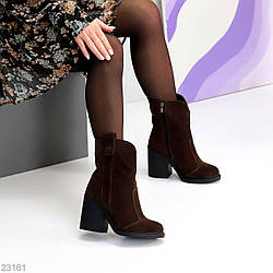 Шоколадні високі замшеві зимові черевики ковбойки на середньому підборі 40
