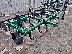 Культиватор стрільчатий 1,8 м для трактора КПС (11 лап, пряма стійка)