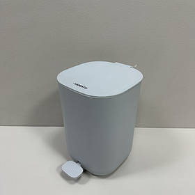 Відро для сміття пластикове 3 л з педалькою 16,5х18х23,2 см Ardesto Vigor ARHB3602G світло-сіре