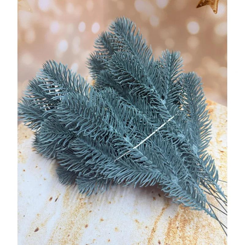 Декоративна гілка п'ятилапка 34 см з литим ефектом хвої Блакитна 200 шт., фото 1