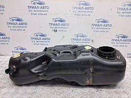 Бак паливний пластик Suzuki