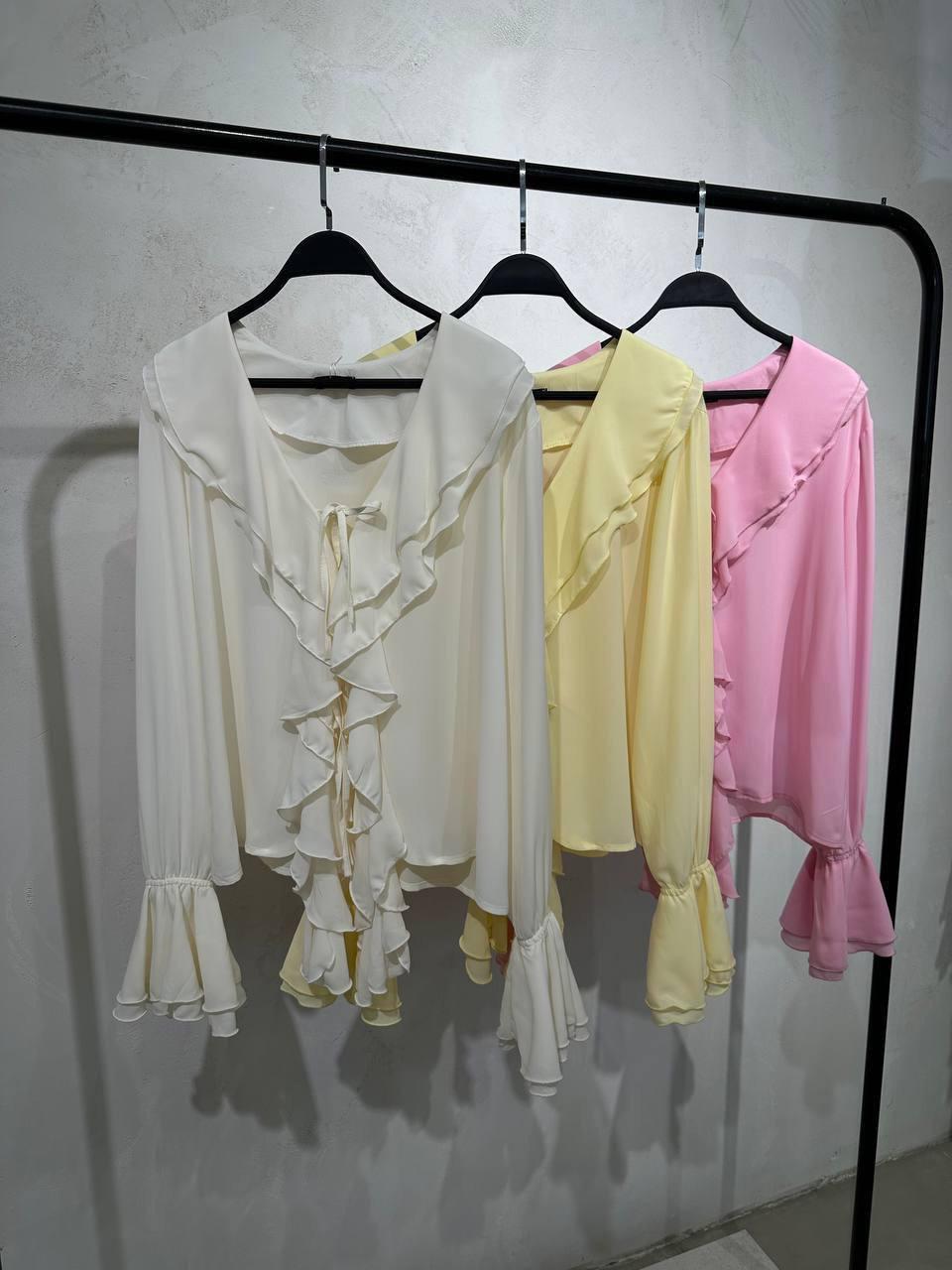 Блузка шифонова з воланами Модель: 801-267 Колір: молочний, чорний, лимонний, пудрово-рожевий, фото 1