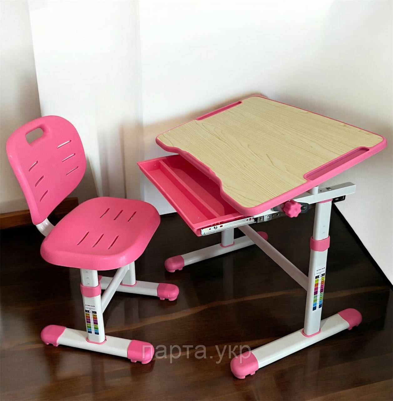 Комплект Piccolino 3, парта та стілець трансформери, (регулювання глибини стільця) рожевий