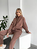 Кавовий теплий жіночий костюм з об'ємним худі з тринитки на флісі, фото 4