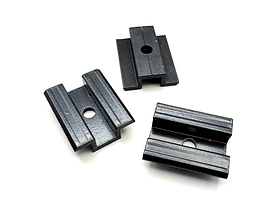 Притиск міжмодульний НИЗЬКИЙ_H11 мм, (50х20 мм) чорний