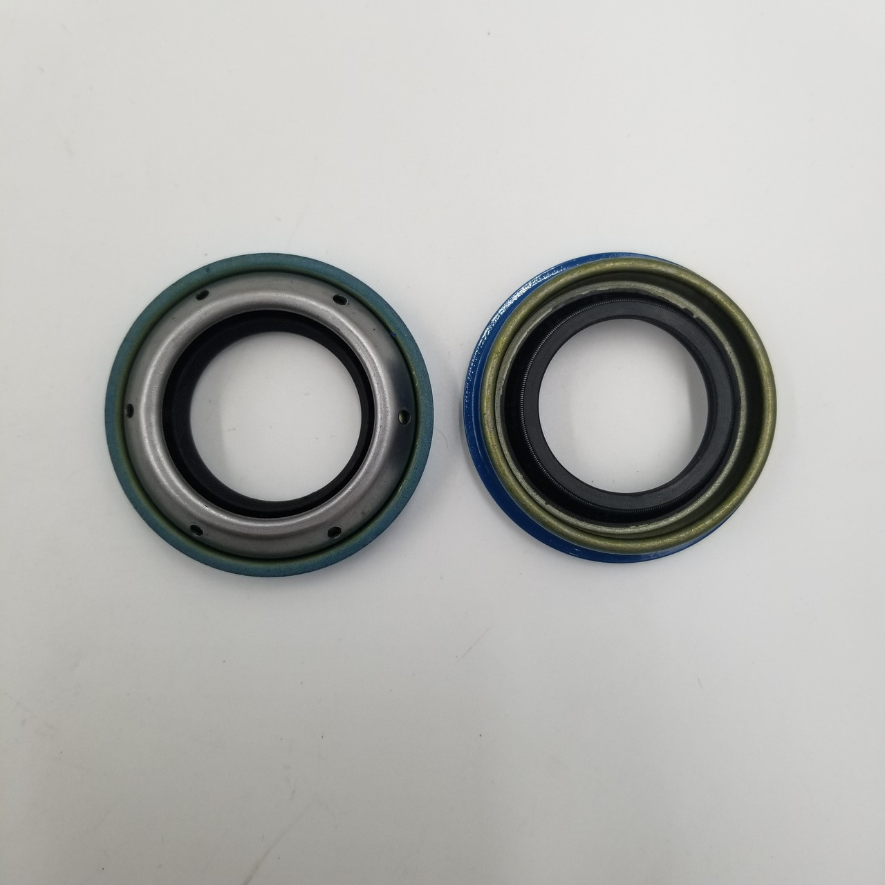 Сальники півосі Ланос (комплект 2 шт.) Genuine Корея 96264738, 35559/14