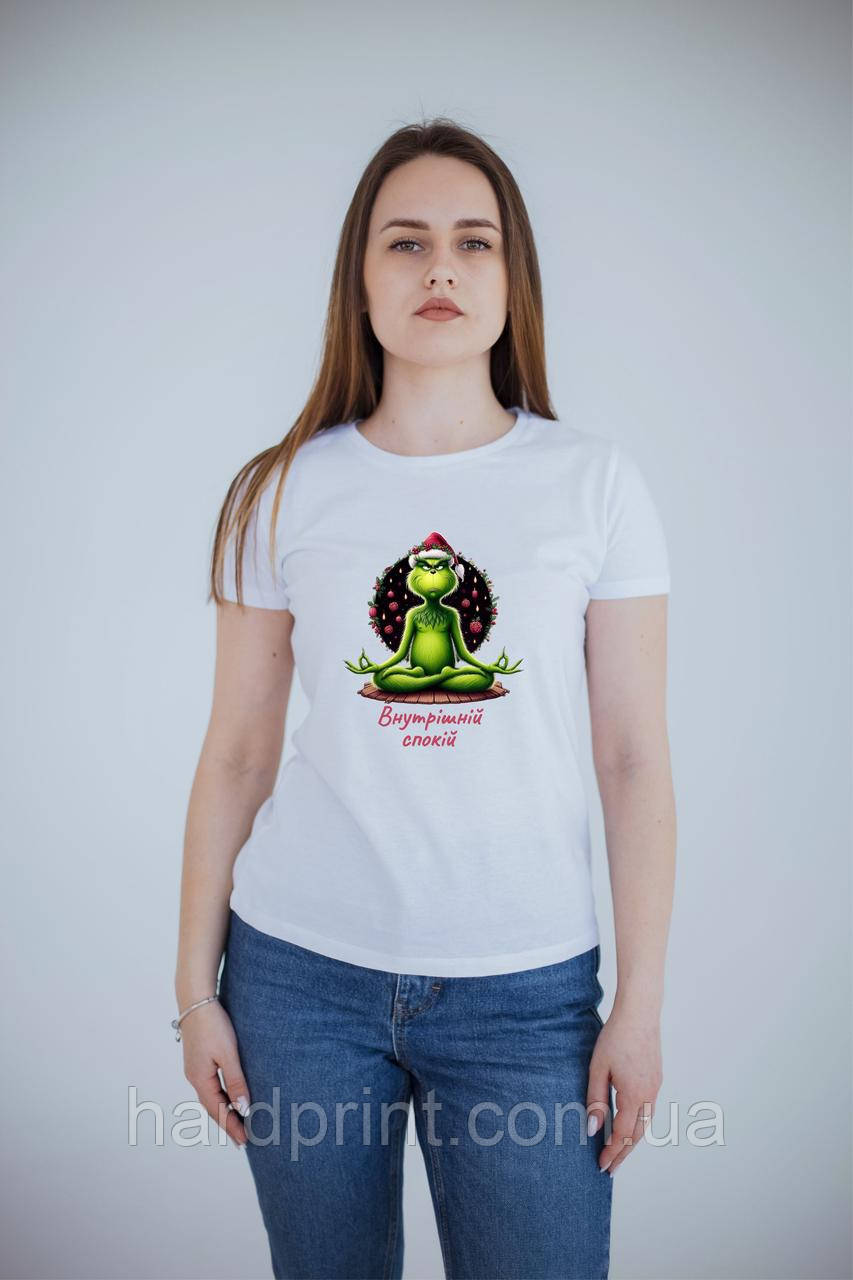 Жіноча футболка з Грінчем та надписом Внутрішній спокій-новорічний хіт сезону!, фото 1