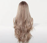 Перука густа попеляста русявий колорування у блонд довга хвиляста 71 см імітація шкіри голови, фото 5
