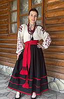 Український комплект етнічного одягу "Вишиті почуття"