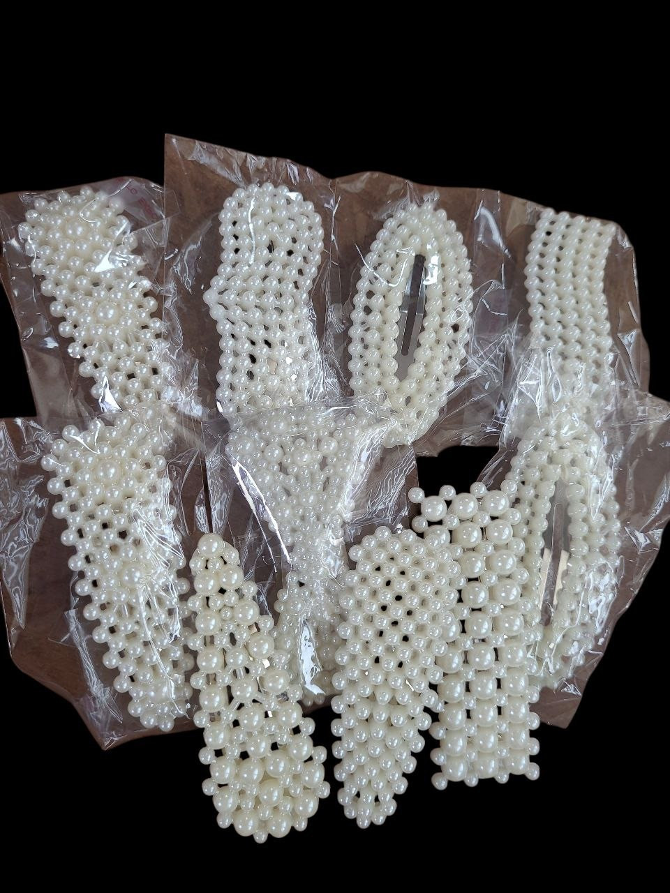 Набір перлинних заколок для волосся – елегантні шпильки з білими намистинами, модний аксесуар для зачіски