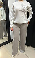 Жіночий прогулянковий костюм брючний трикотажний бежевого кольору Туреччина