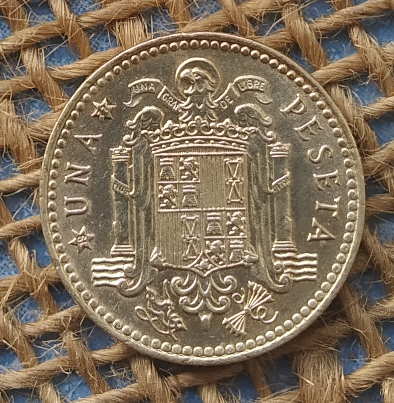 1 песета 1975 року. (77) Iспанiя, фото 1