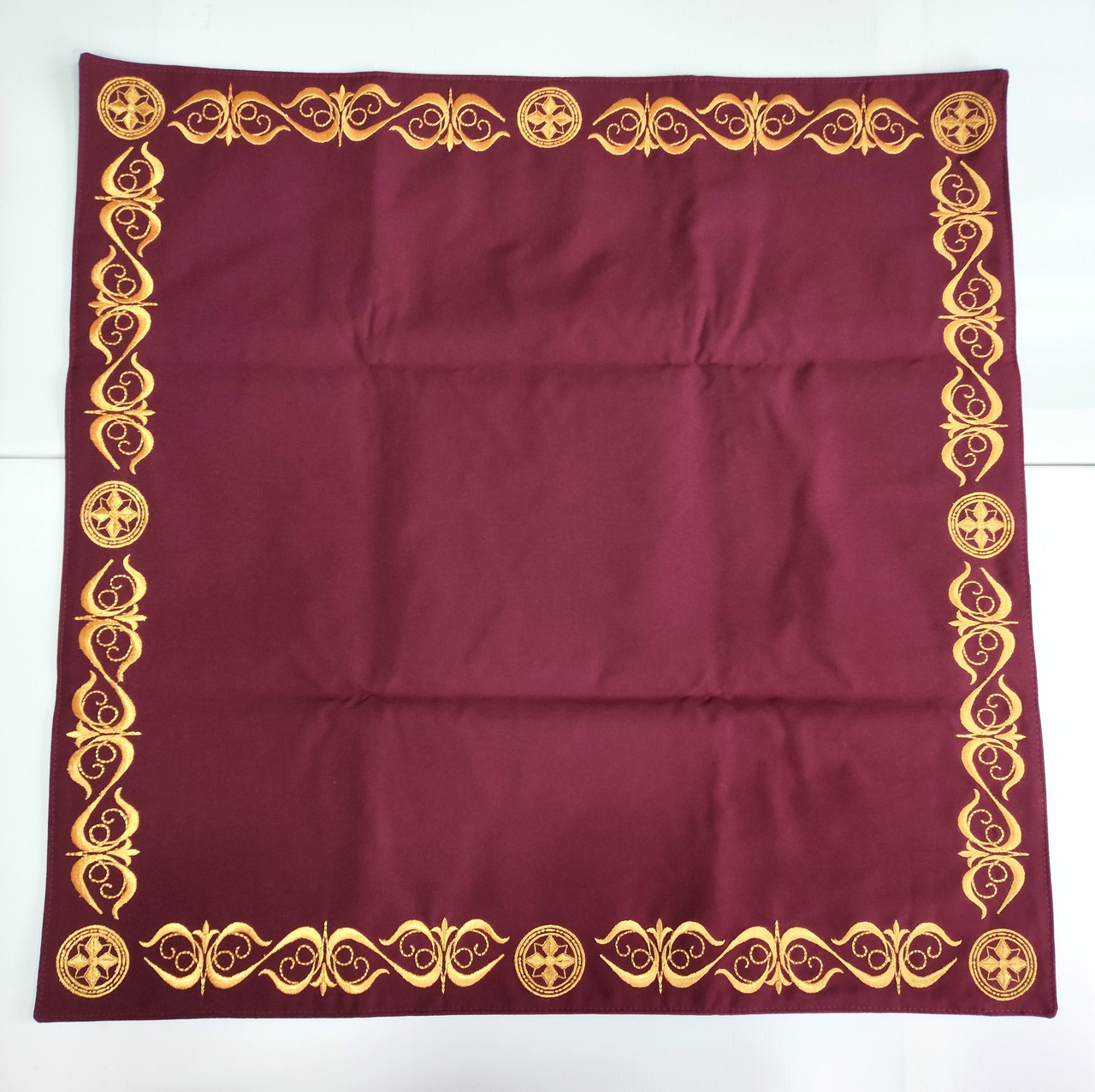 Ілітон вишитий із габардину, 70×70 см №2, фото 1