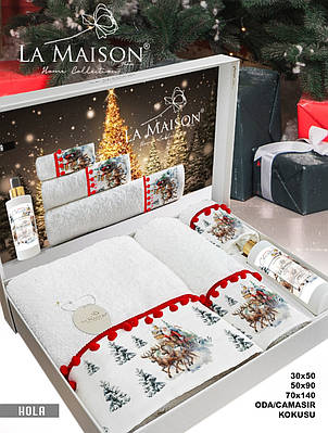 Подарунковий новорічний набір рушників La Maison з ароматом Hola (3 шт) подарунок на новий рік