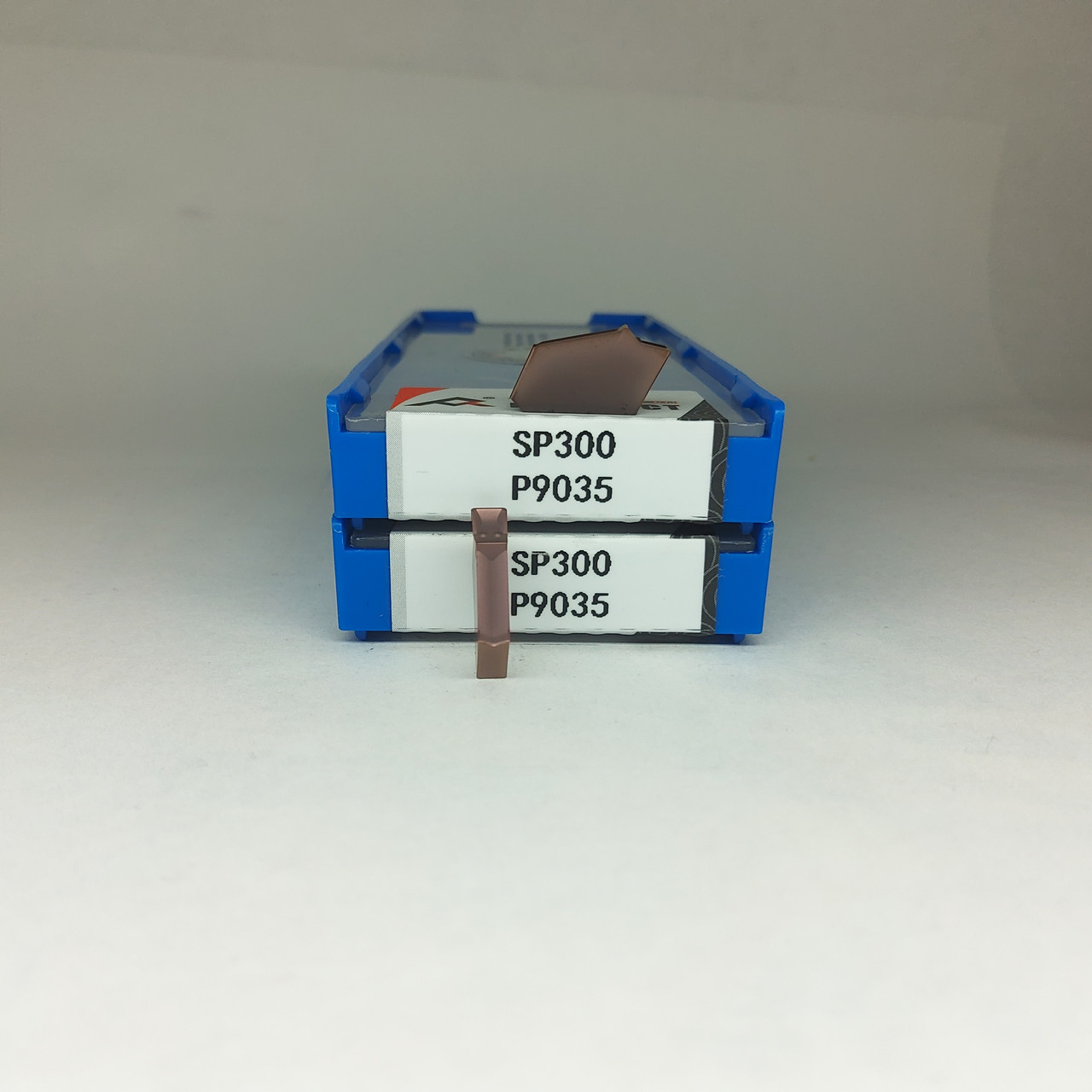 SP300 P9035 PROSPECT (Сталь, Нержавіюча сталь, Чавун) Твердосплавна пластина