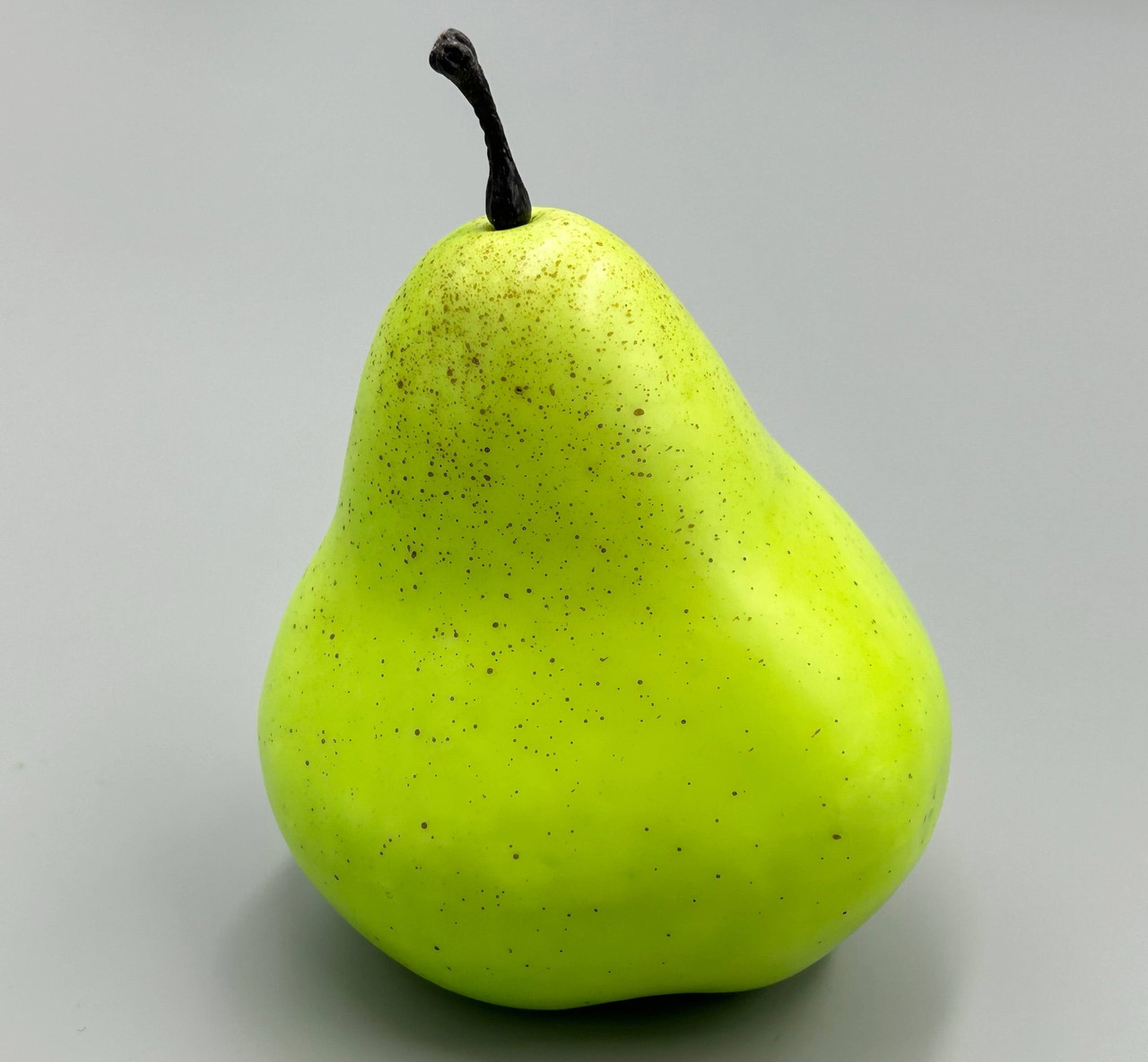 Декоративні фрукти «Груша» / Пінопласт / Поштучно / В натуральну величину / 108*75 мм / Зелений, фото 1