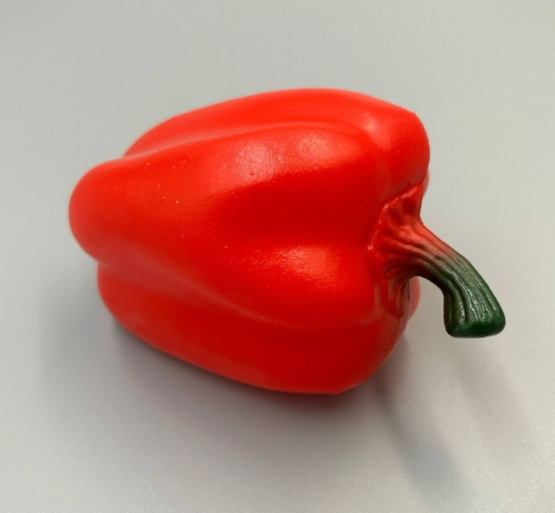 Декоративні овочі "Перець болгарський" /В натуральну величину / 100*68 мм / Пластик / Поштучно / Червоний, фото 1