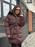 Жіноча подовжена куртка пуховик із капюшоном, фото 3