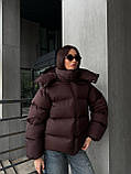 Жіноча зимова об'ємна куртка пуховик у стилі оверсайз, фото 2