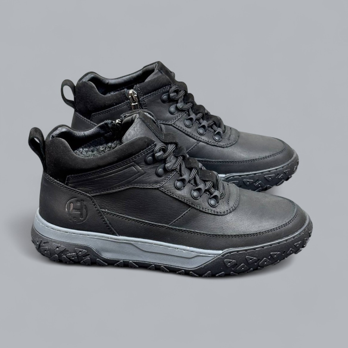 Зимові чоловічі шкіряні черевики, кросівки на блискавці чорні утеплені з натуральної шкіри на хутрі на зиму, розмір 40-45, фото 1