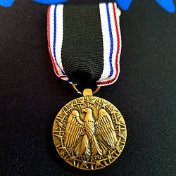 Сувенір Медаль військовопленого (Prisoner of War Medal) — військова нагорода США.