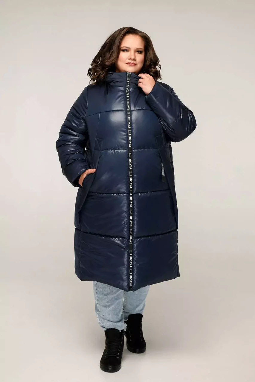Жіночий зимовий пуховик великих розмірів 54-80, подовжений з капюшоном, плащівка лаке матова/глянцева синій, фото 1