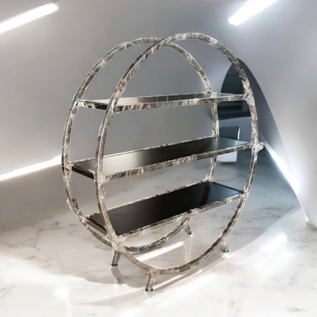 Кругла хромована стійка для сумок та взуття з трьома полицями, фото 1