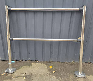 Комплект огорожі 118 см., висота 105 см., (2 стовпчики + 2 труби) Б/у