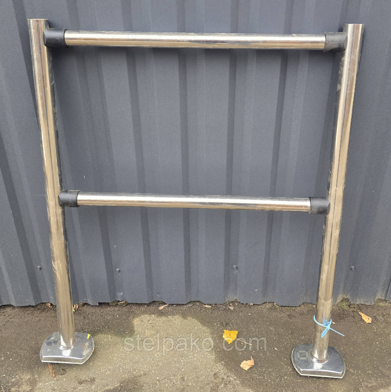 Комплект огорожі 86 см., висота 105 см., (2 стовпчики + 2 труби) Б/у, фото 1