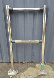 Комплект огорожі 55 см., висота 105 см., (2 стовпчики + 2 труби) Б/у