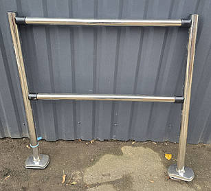 Комплект огорожі 105 см., висота 105 см., (2 стовпчики + 2 труби) Б/у